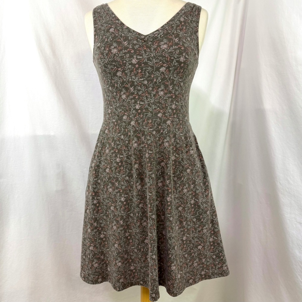 PACT Organic Cotton V Neck Fit & Flare Dress Women's S Built In Bra Green Floral